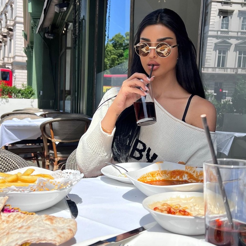 وجهات المشاهير لقضاء عطلة الصيف