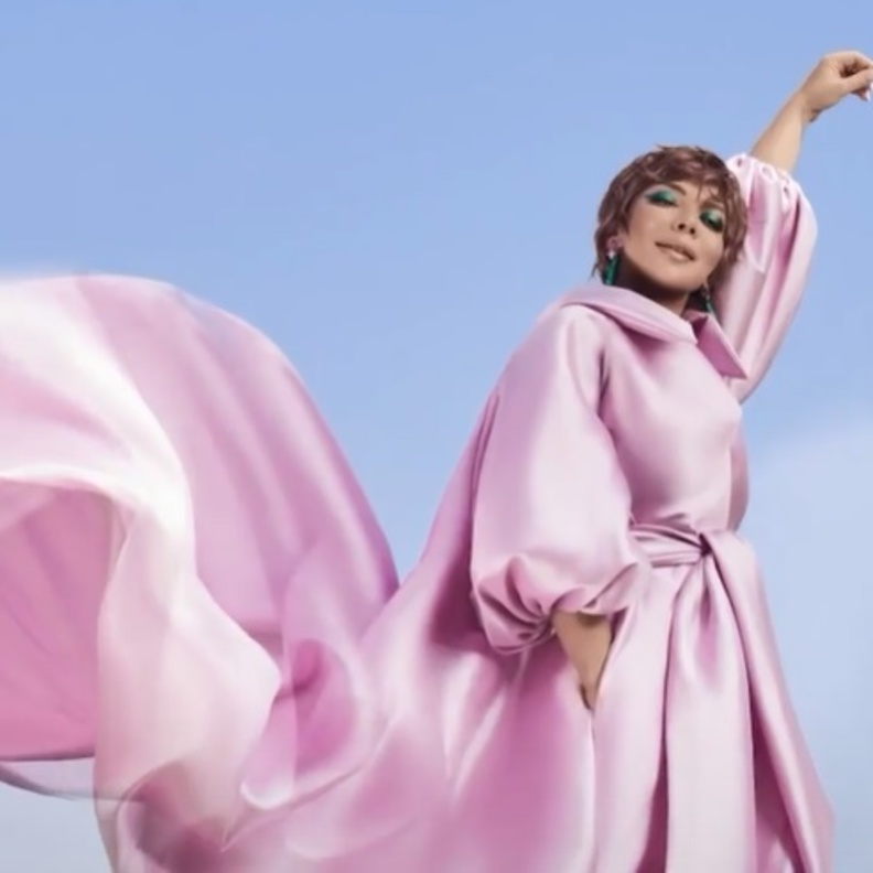 أصالة نصري تهدي جمهورها أولى مفاجآتها قبل عيد الأضحى :"وفيت بوعدي لكم"