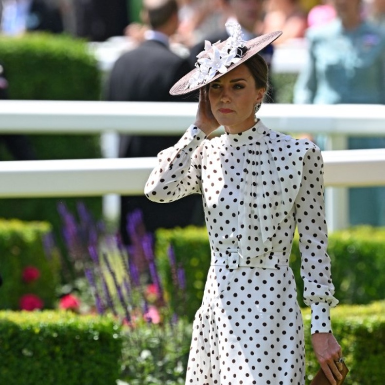 صيحة البولكا دوت لن تغيب في أي وقت قريبًا واطلالات كيت ميدلتون ستلهمك