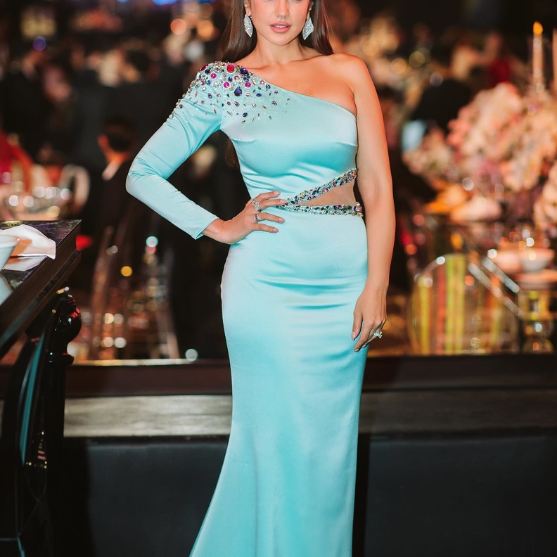 فساتين حطوبة بألوان صيفية انستقرام@dorra_zarrouk