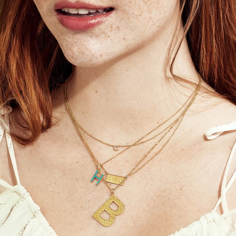 قلادة NAMEPLATE من JENNIFER MEYER 