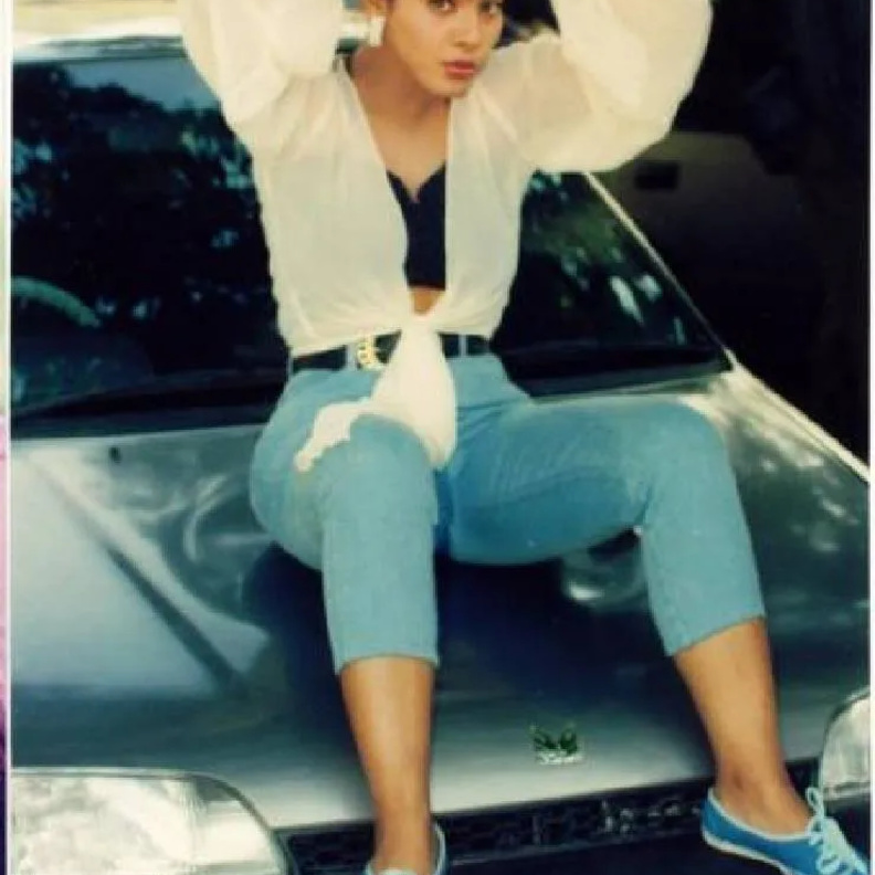 كاجول Kajol - ماروتي 1000 Maruti 1000