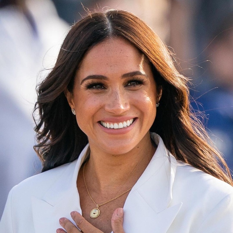 خطوات تطبيق مكياج ناعم للسمراوات من وحي إطلالات ميغان ماركل