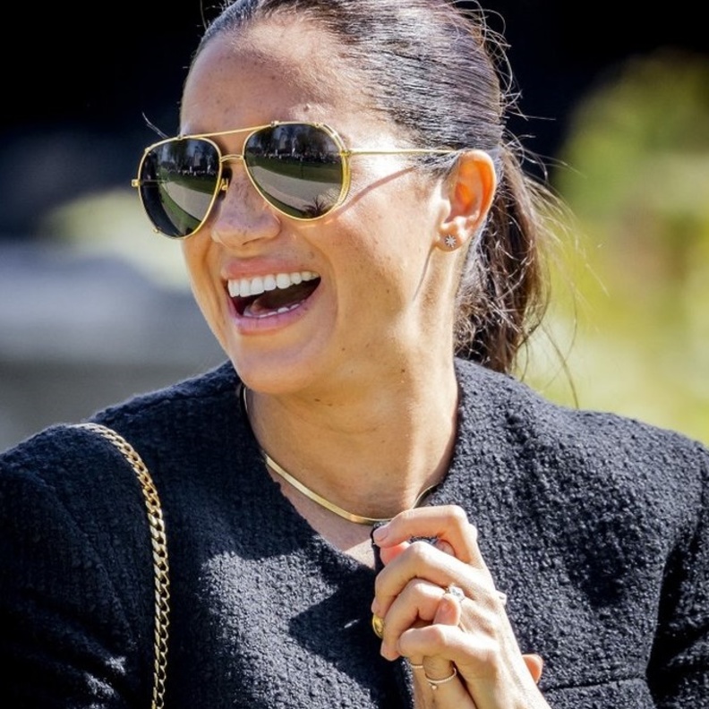 هذه القطعة المفضلة لدى ميغان ماركل من صندوق مجوهراتها الفاخر