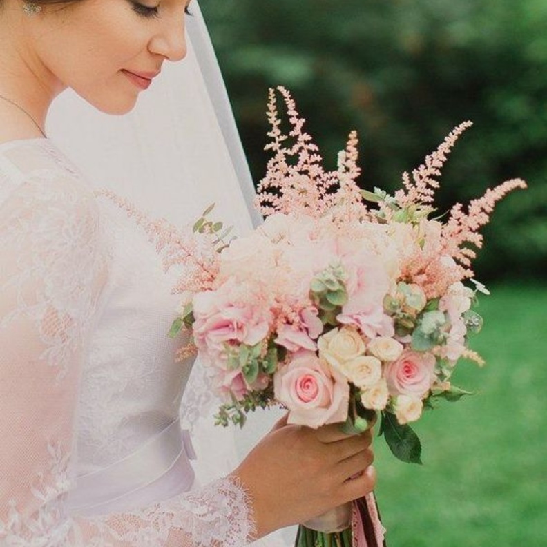 أفكار رائعة لإضافة نباتات الأستيلب لحفل زفافك