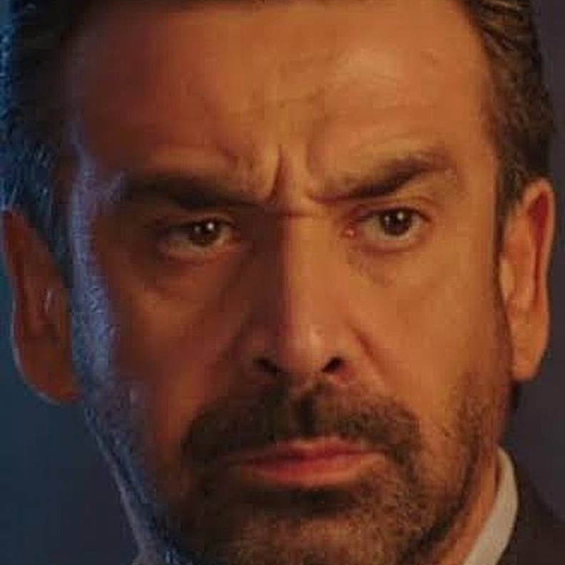 كريم عبد العزيز