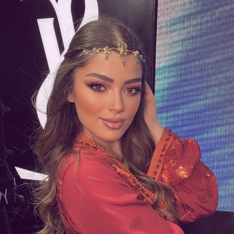 خطوات الحصول على إطلالة جمالية مغربية من وحي أحدث ظهور لـ ليلى زاهر