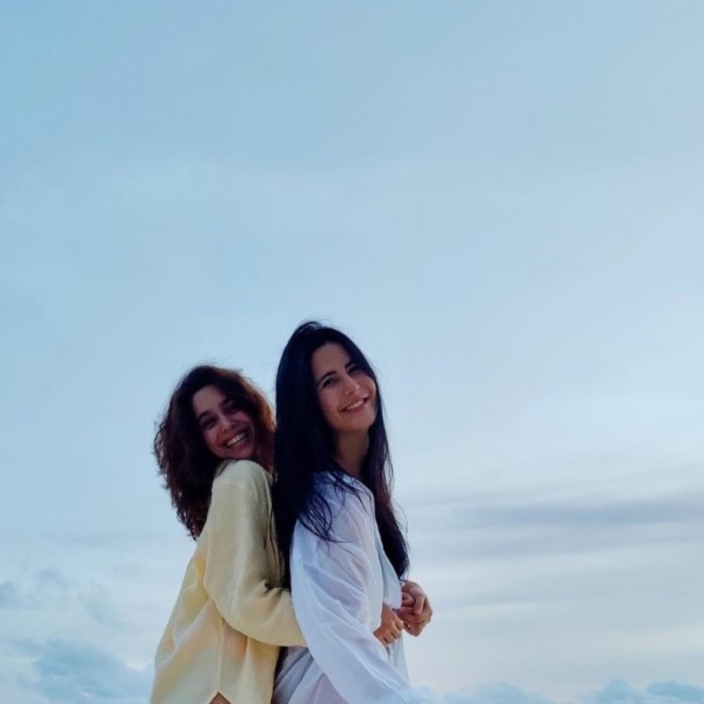 كاترينا كيف تحتفل بعيد ميلادها 39 في المالديف