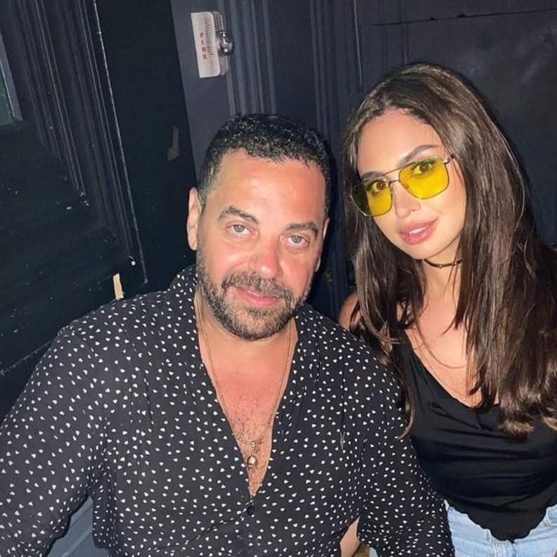 نيكول سعفان وطارق العريان