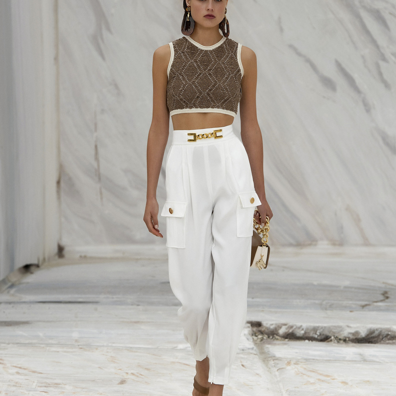 الكروب توب أجمل القطع المريحة في خزانتك