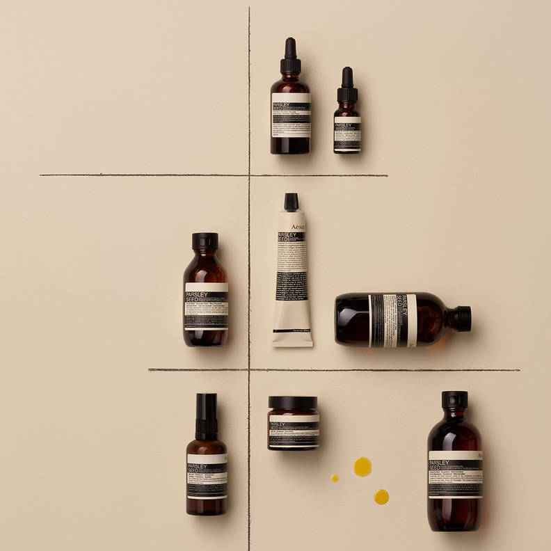 مجموعة موسعة للعناية بالبشرة مضادة للأكسدة من بذور البقدونس 