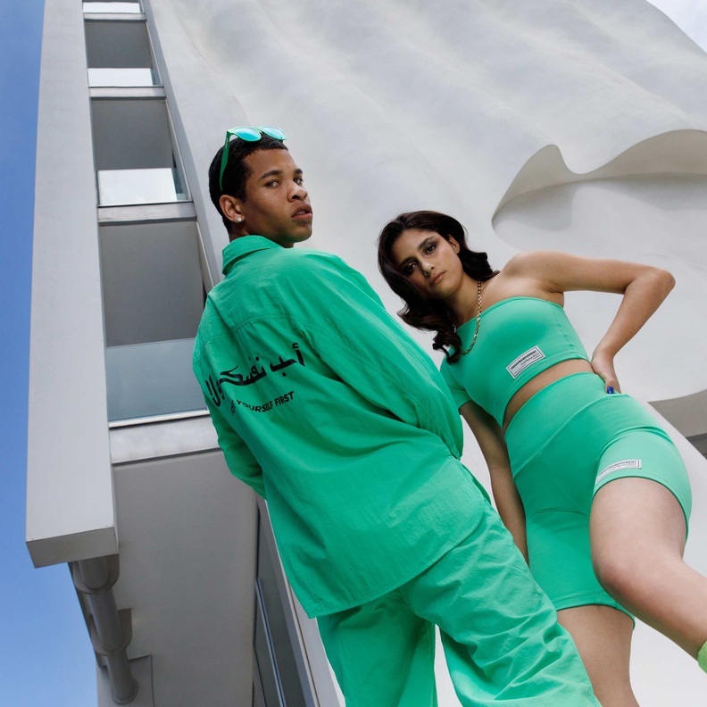 تعاون THE GIVING MOVEMENT مع موقع YOOX