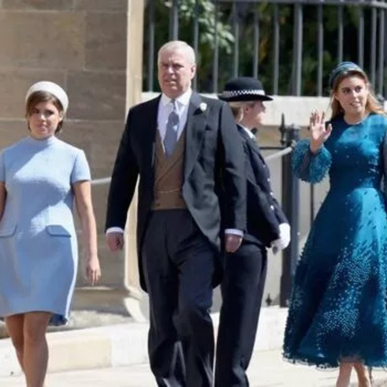 هكذا يخطط الأمير أندرو للاستعانة بابنتيه للعودة إلى الحياة الملكية