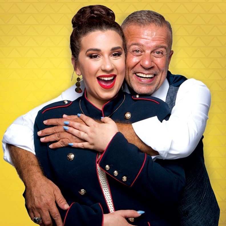 شريف منير وابنته أسما 