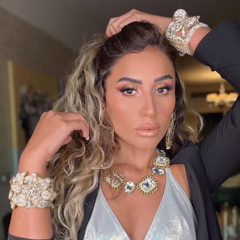 دينا الشربيني