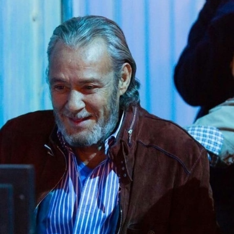 فاروق الفيشاوي 