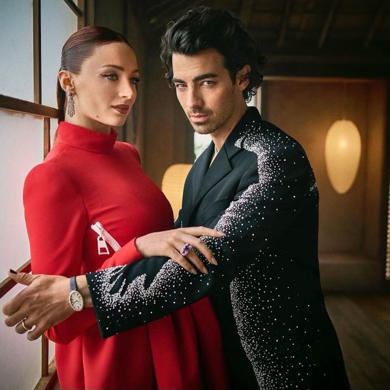 صوفي تيرنر وجو جوناس