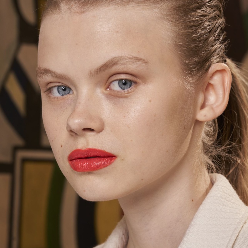 نصائح لاختيار أجمل ألوان أحمر الشفاه لهدايا عيد الأضحى 2022 بحسب لون البشرة