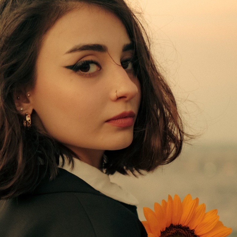 وصفات طبيعية مجربة لعلاج الحبوب البيضاء الصغيرة في الوجه