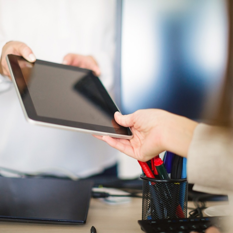 احذري شراء أجهزة إلكترونية قبل السؤال عن التحديثات