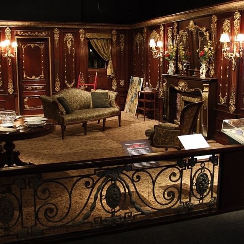 إحدى غرف جناح روز في تيتانيك