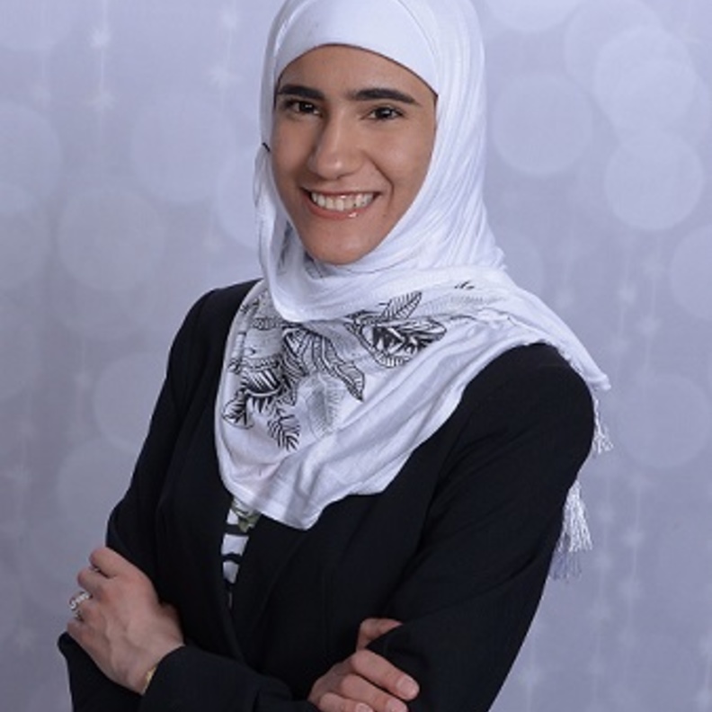 الأميرة "ريما بنت بندر" تحتفي بالمواطنة الكفيفة "رقية عجاج" لحصولها على الدكتوراه من جامعة منيسوتا الأمريكية