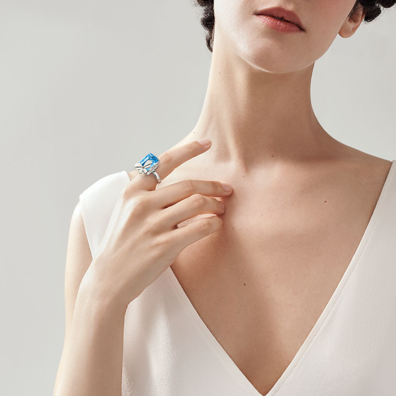 خاتم Butterfly Ring من تيفاني 