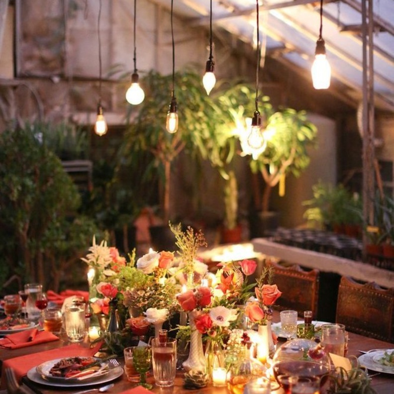 تصاميم مساحات خارجية للاستمتاع بوجبات الطعام في حديقة المنزل