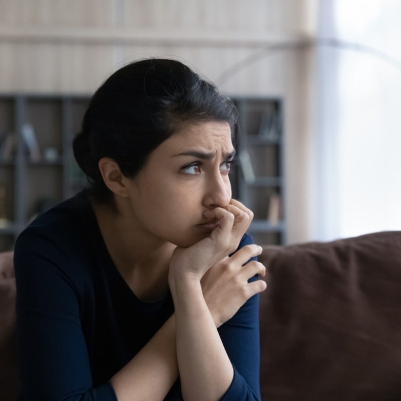 أعراض تدل على إصابتك بالاكتئاب وما علاقة فيتامين د بذلك