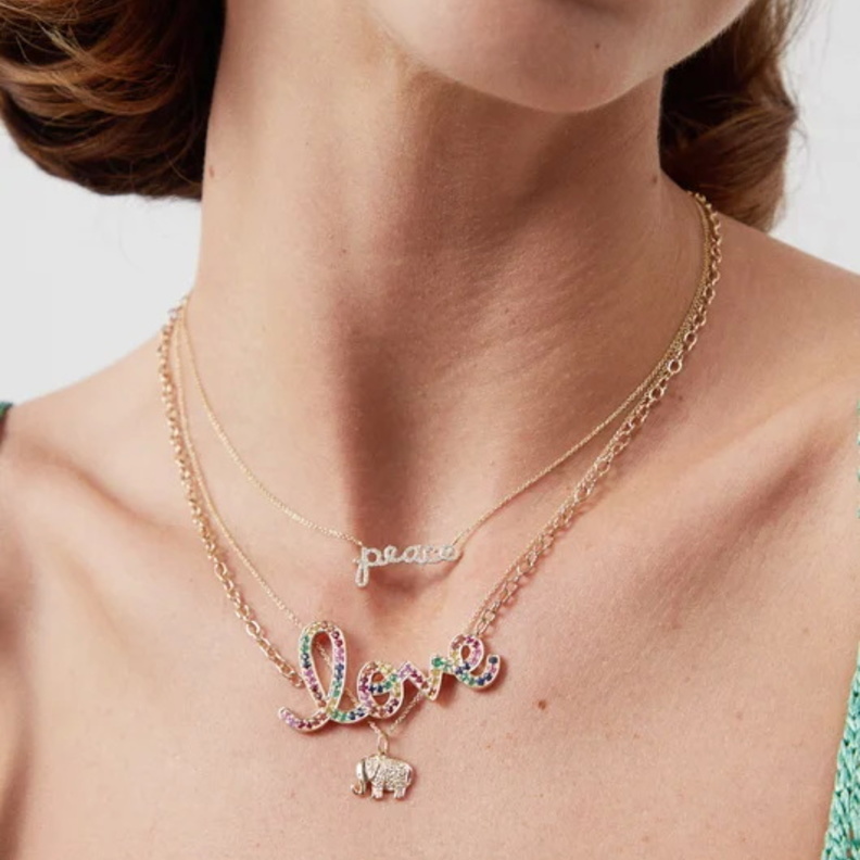 عقد Love من SYDNEY EVAN