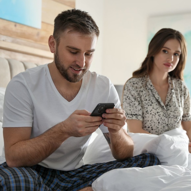 غيرة المرأة على حبيبها حب أم ضعف ثقة