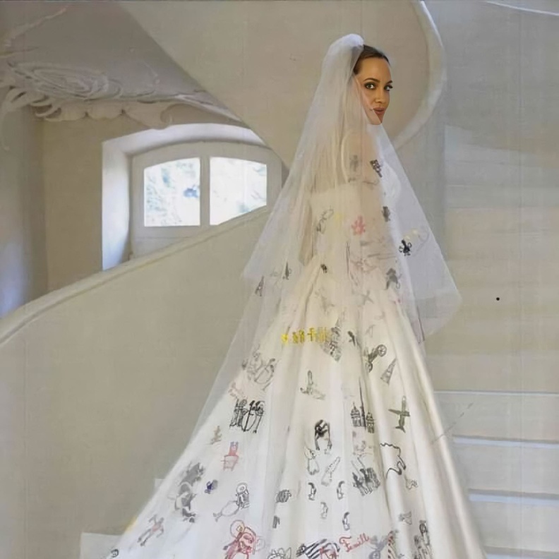 فساتين زفاف غير تقليدية@angelinajolie