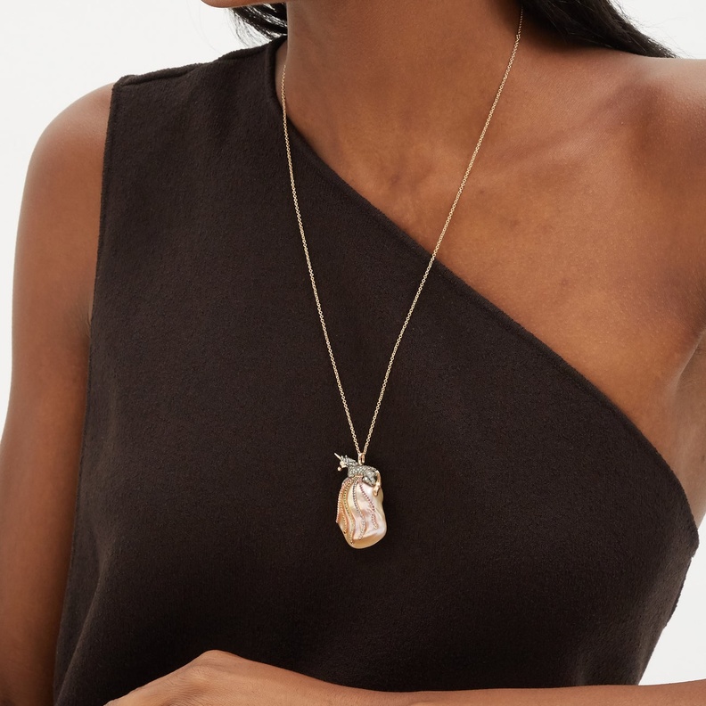 قلادة Unicorn diamond من BIBI VAN DER VELDEN