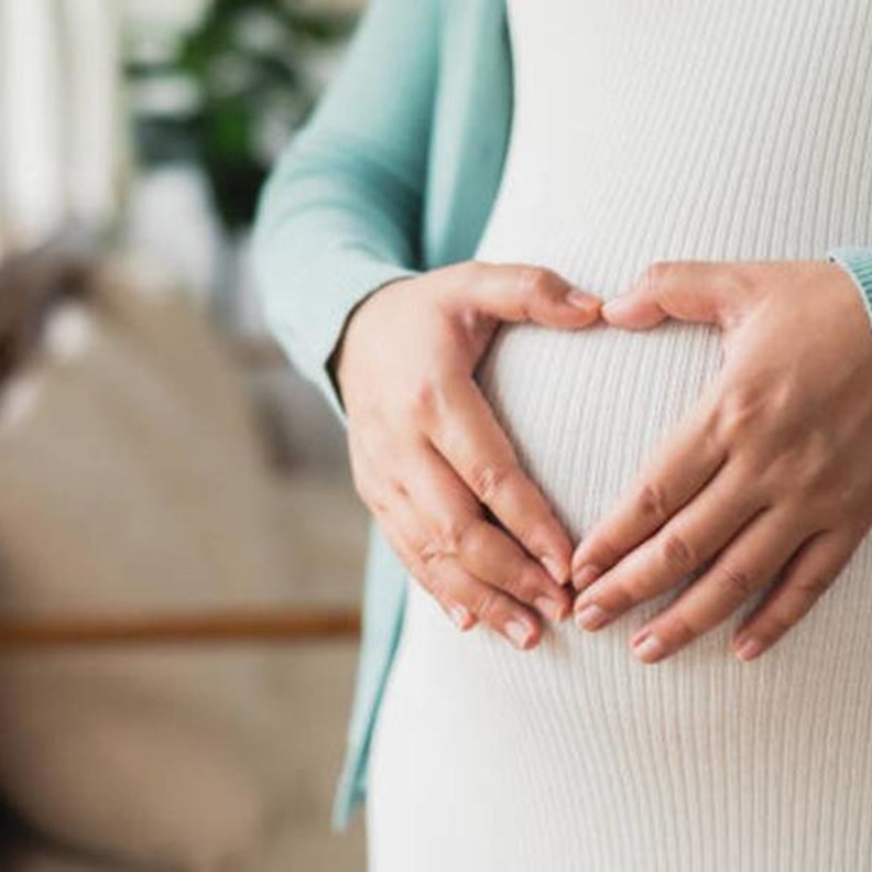 متى تبدأ تشققات البطن عند الحامل