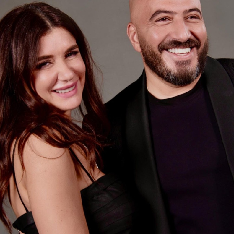 مجدي الهواري وغادة عادل