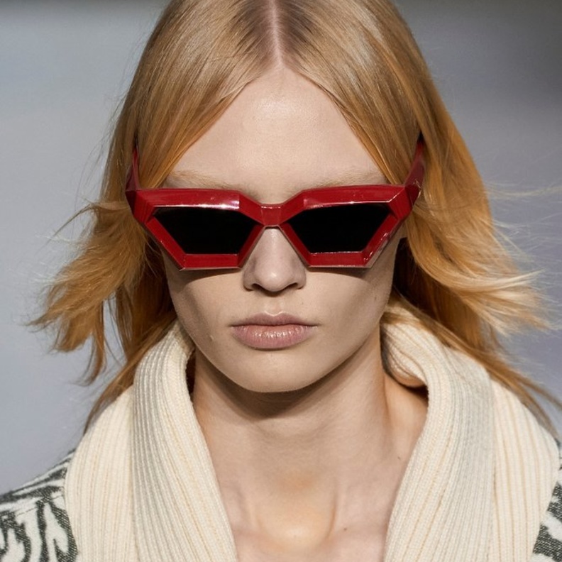 إنه عيد برج الأسد: هدايا مثالية لمولودة هذا البرج