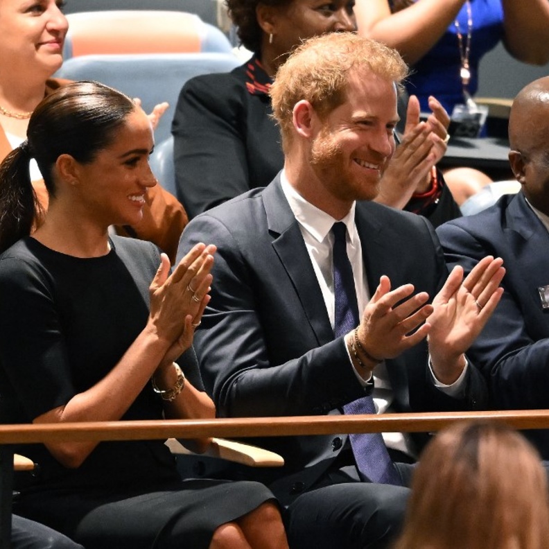 الأمير هاري وميغان ماركل يتسلمان جائزة إنسانية جديدة