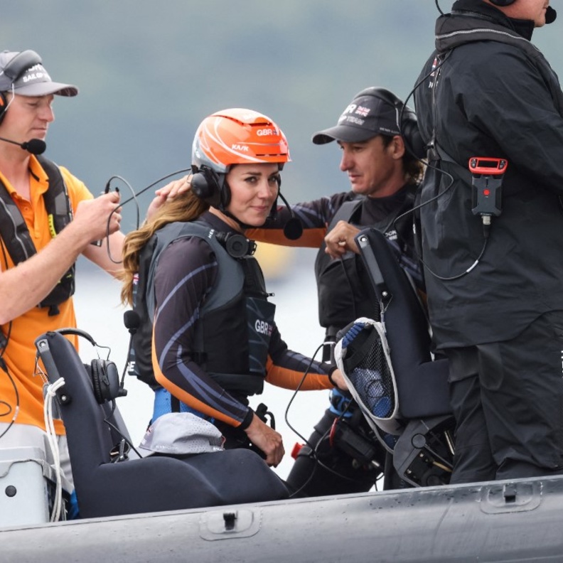 كيت ميدلتون ببدلة غطس في أحدث ظهور لها