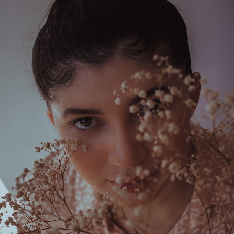 إزالة آثار حب الشباب بطرق غير جراحية