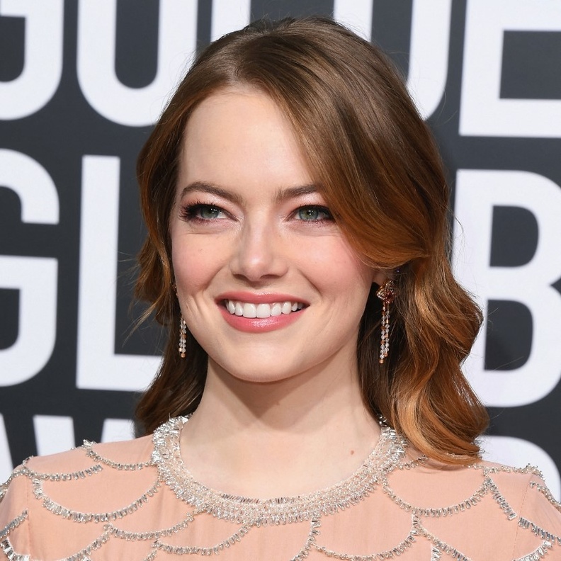 أجمل أفكار تسريحات شعر عصرية مستوحاة من إطلالات إيما ستون