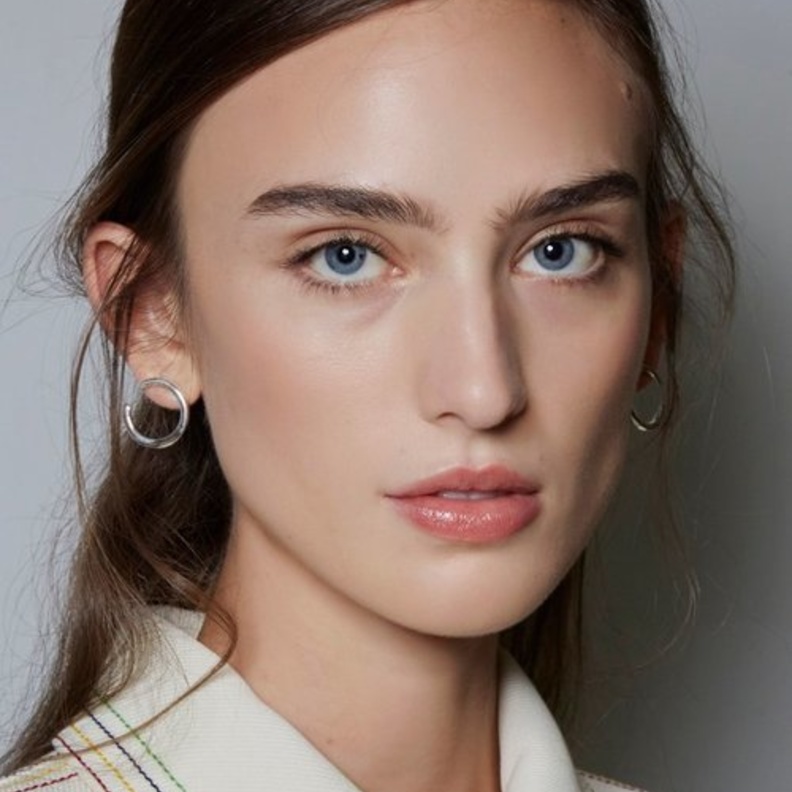 نصائح لأهم الزيوت الطبيعية لبشرة فاتحة في الصيف