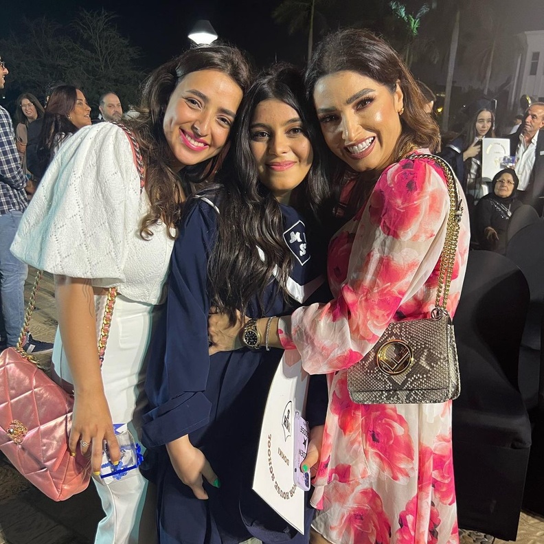 اسرة روجينا