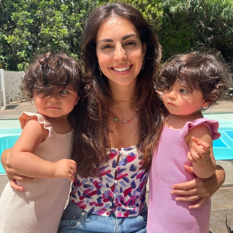 إليكم أبرز نجوم كشفوا مؤخرا عن صور أبنائهم بعد امتناع