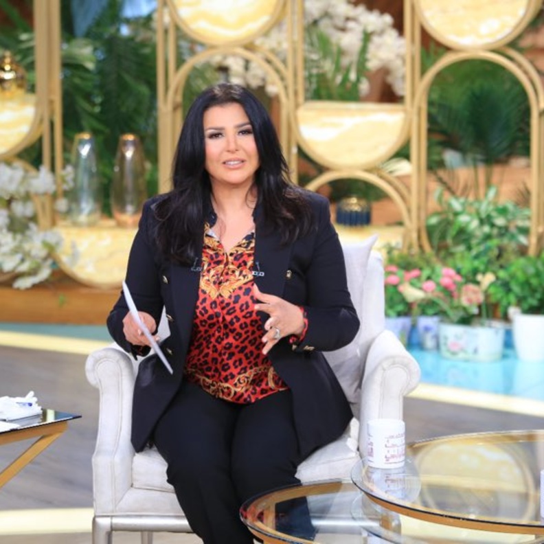 الإعلامية منى الشاذلي