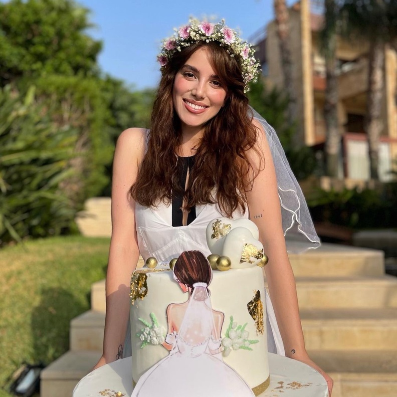 سينيتا صموئيل تحتفل بوداع عزوبيتها مع صديقاتها وتكشف موعد زفافها