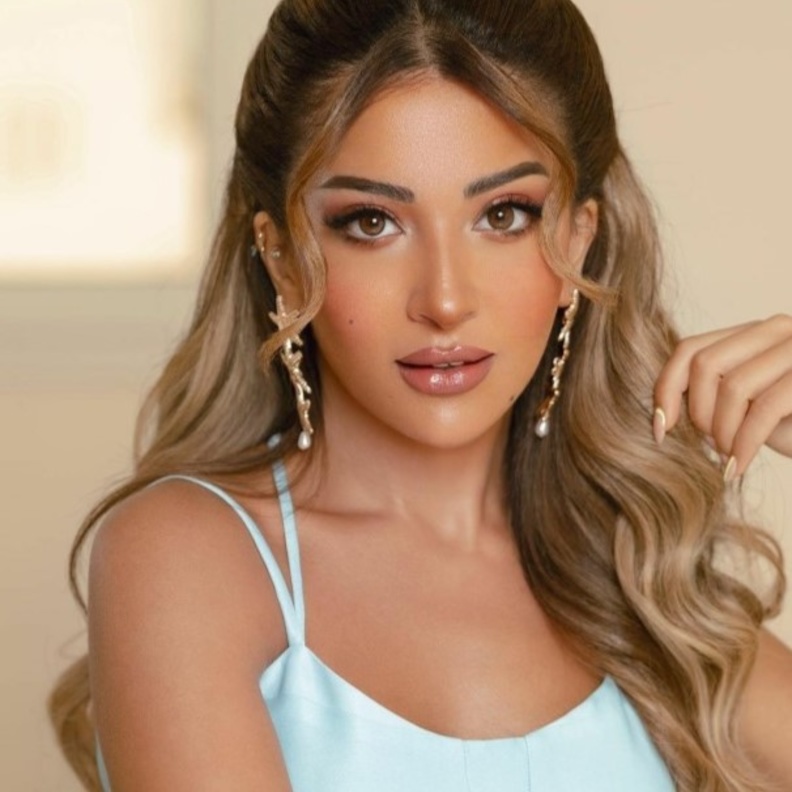 5  فساتين صيفية مشجرة بألوان مبهجة من وحي سوسن القاضي