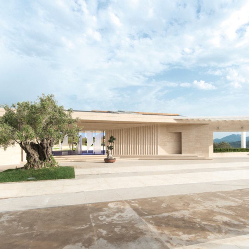 فيلا "كالا فولبي": مشروع معماري فائق الدقّة يعبّر عن عشق الطبيعة المحلّية