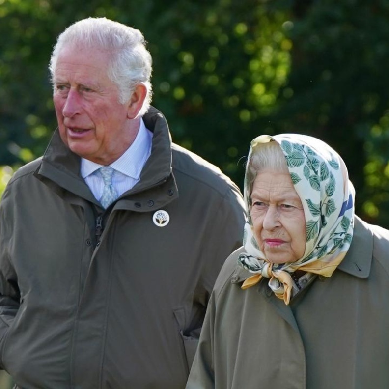 الأمير تشارلز يزور الملكة في بالمورال يوميا لهذا السبب