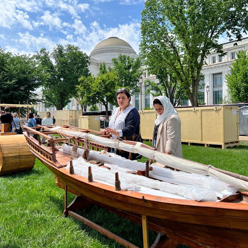 دبي للثقافة تستعرض تراث دبي وتاريخها النابض بالحياة في مهرجان سميثسونيان للفنون الشعبية