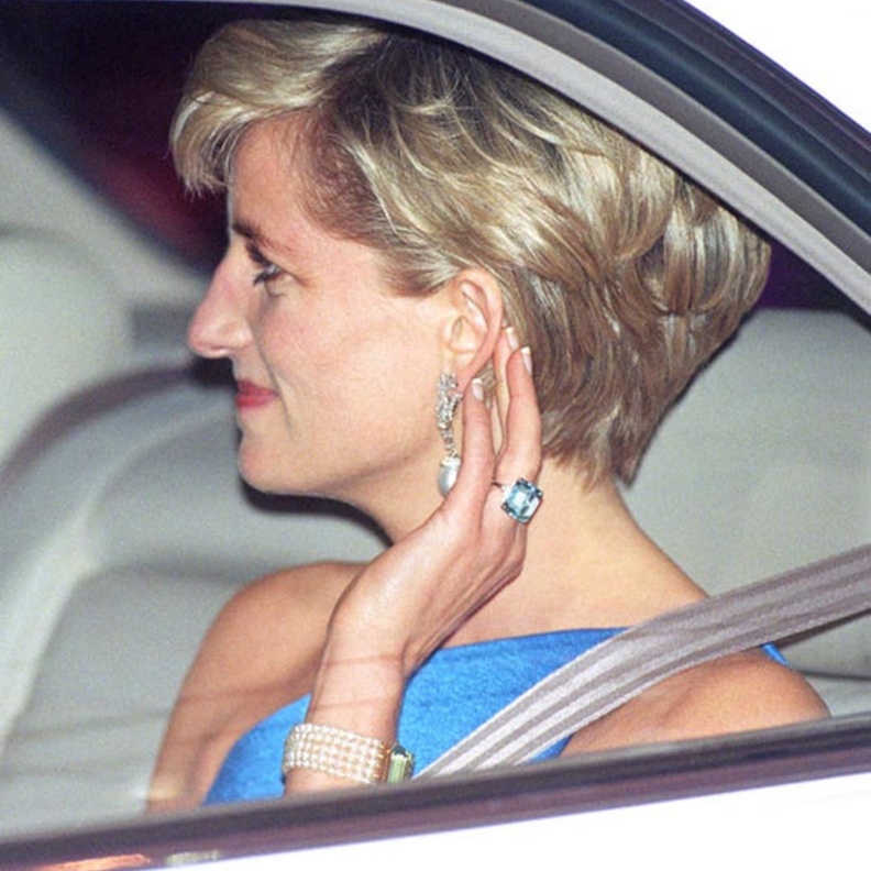 خاتم خطوبة الملكة ماكسيما المرصع بالألماس البرتقالي